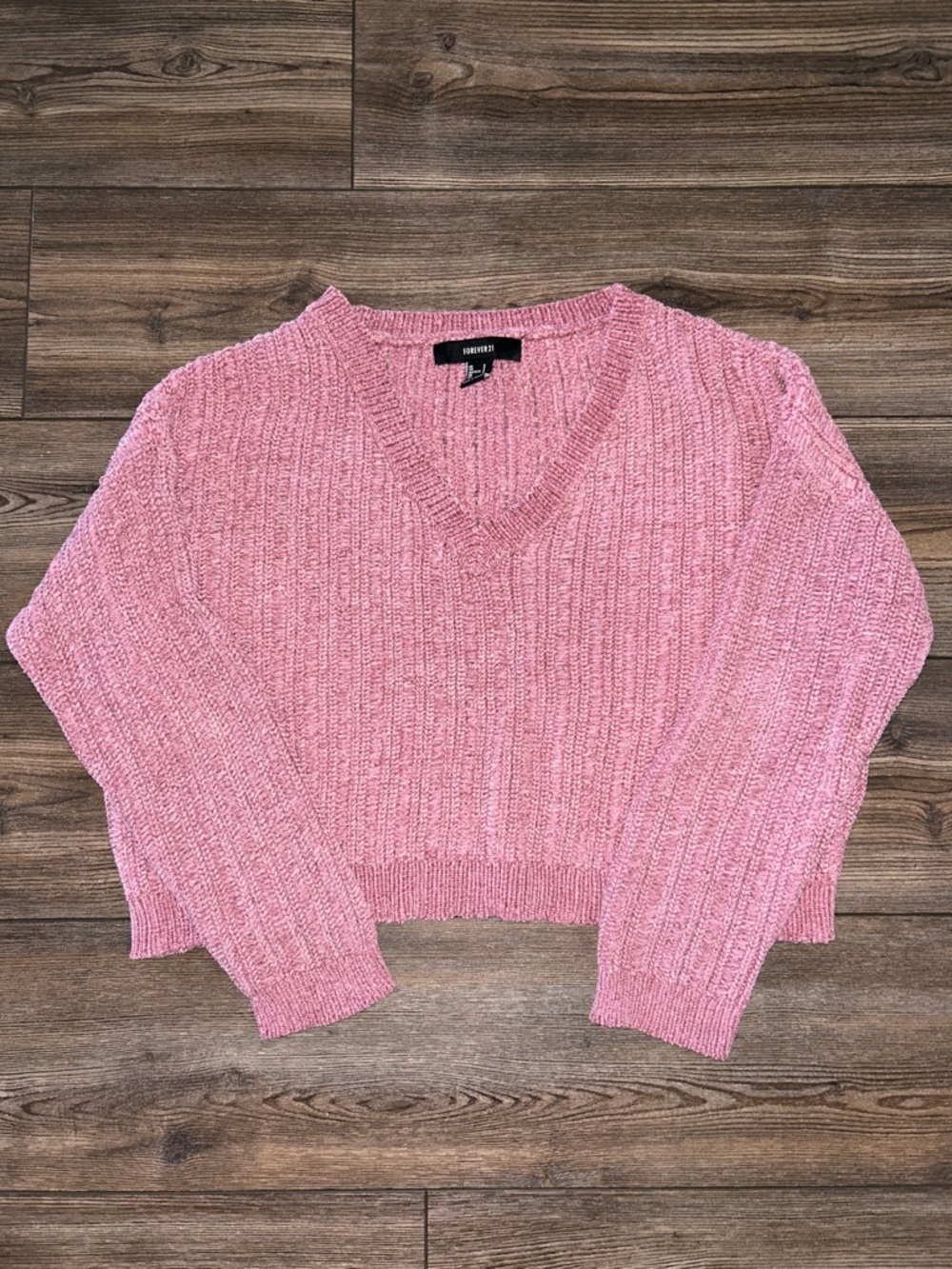 Forever 21 Pink Ribbed V-Neck Cropped Sweater